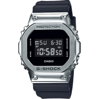 Đồng Hồ Nam Casio G Shock GM-5600-1DR Dây Nhựa - Vỏ Kim Loại - Chống Nước 200m