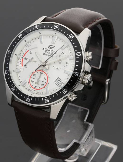 đồng hồ EFV-540D-71A dây bằng da thật