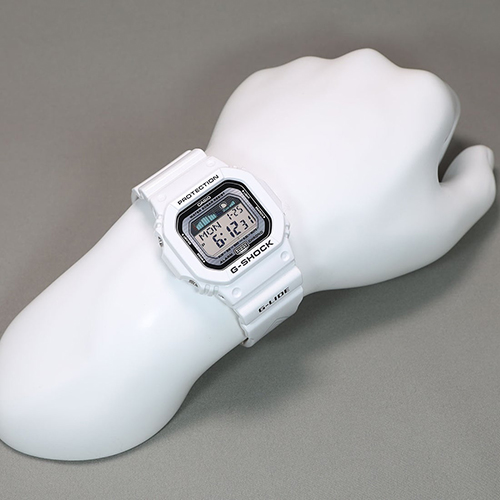 Đồng hồ Casio G-Shock GLX-5600-7DR