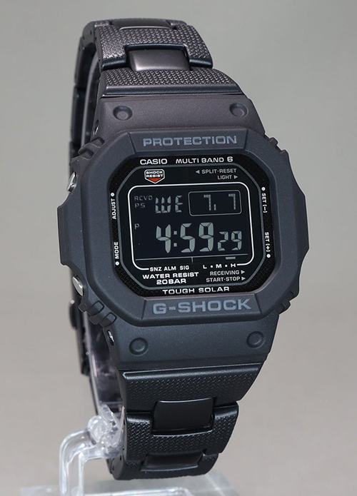 mẫu đồng hồ nam G Shock GW-M5610UBC-1DF 