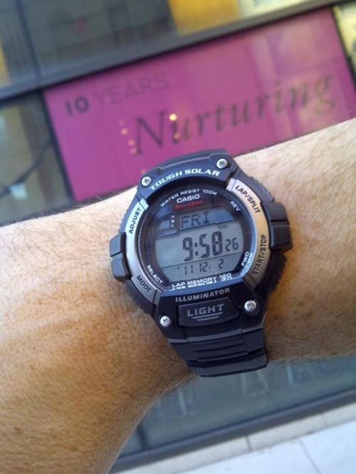 Chia sẻ mẫu đồng hồ nam W-S220-8AVDF